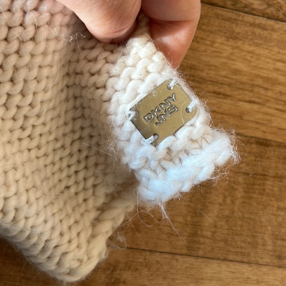 DKNY Crop Sweater, S - Picture 3 of 7